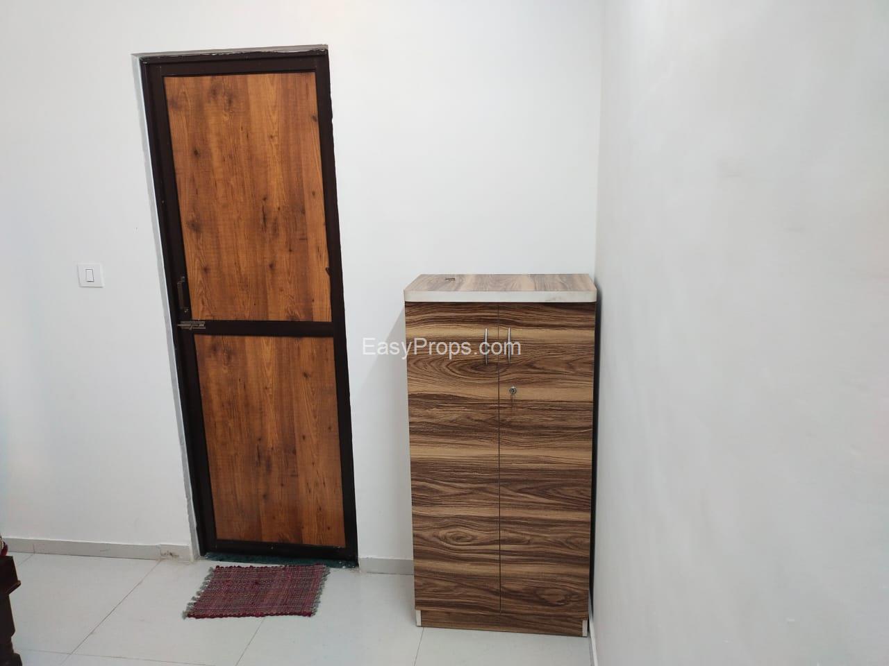 2 Bhk Flat On Rent